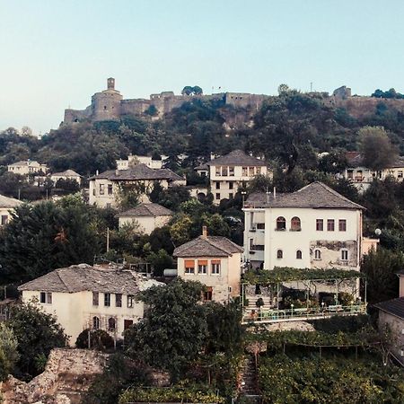 Guesthouse Arber จีโรคาสเตอร์ ภายนอก รูปภาพ